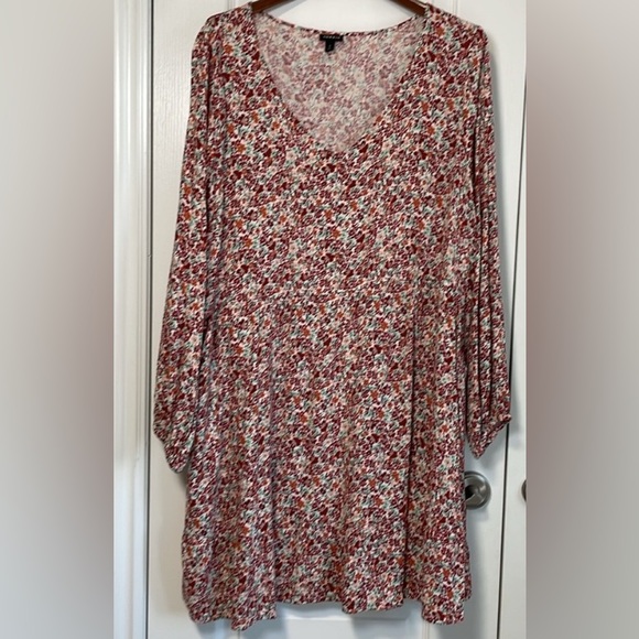 3X Torrid Floral Patterned Textured Mini Skater Dress - Picture 15 of 15